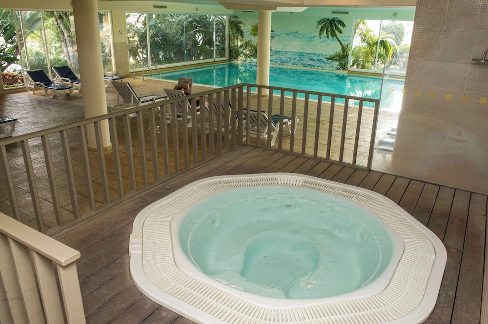 Dorisol Mimosa Studio Hotel — Spa in Funchal, Madeira