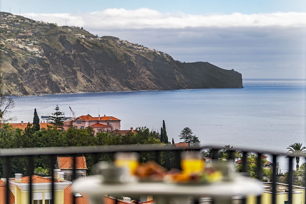 Dorisol Mimosa Studio Hotel — Attractions in the area in Funchal, Madeira