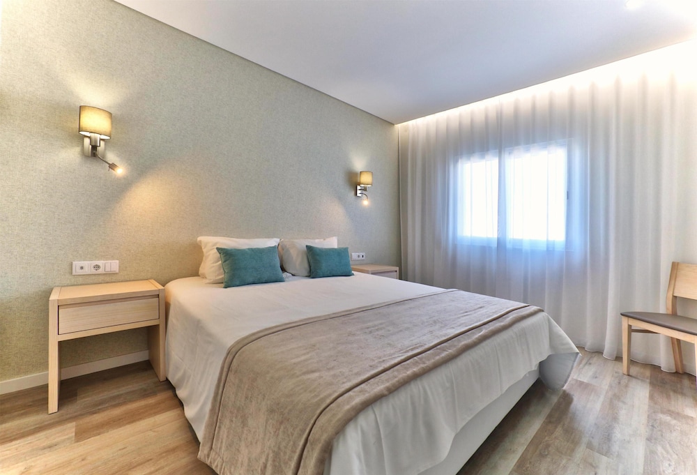 Agua Hotels Vila Branca — Hotel rooms in Lagos, Faro