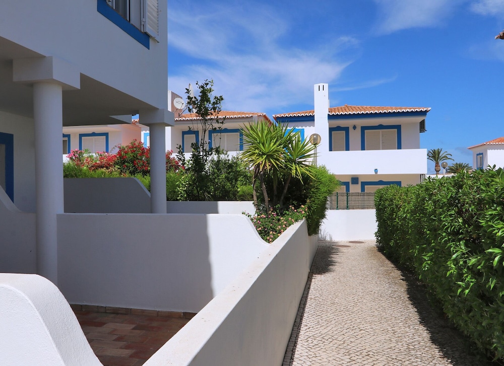 Agua Hotels Vila Branca — Hotel building in Lagos, Faro