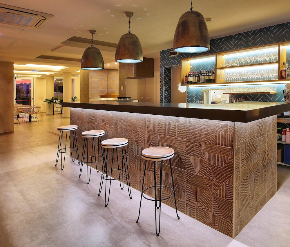 Agua Hotels Vila Branca — Restaurant & bars in Lagos, Faro
