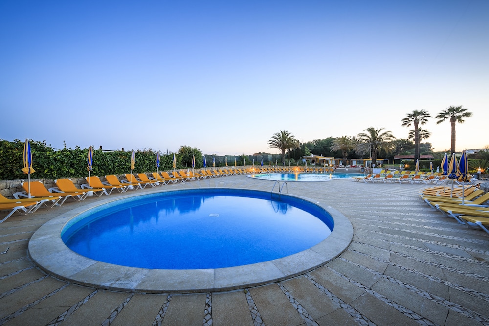 Jardim do Vau — Swimming pool in Portimão, Faro
