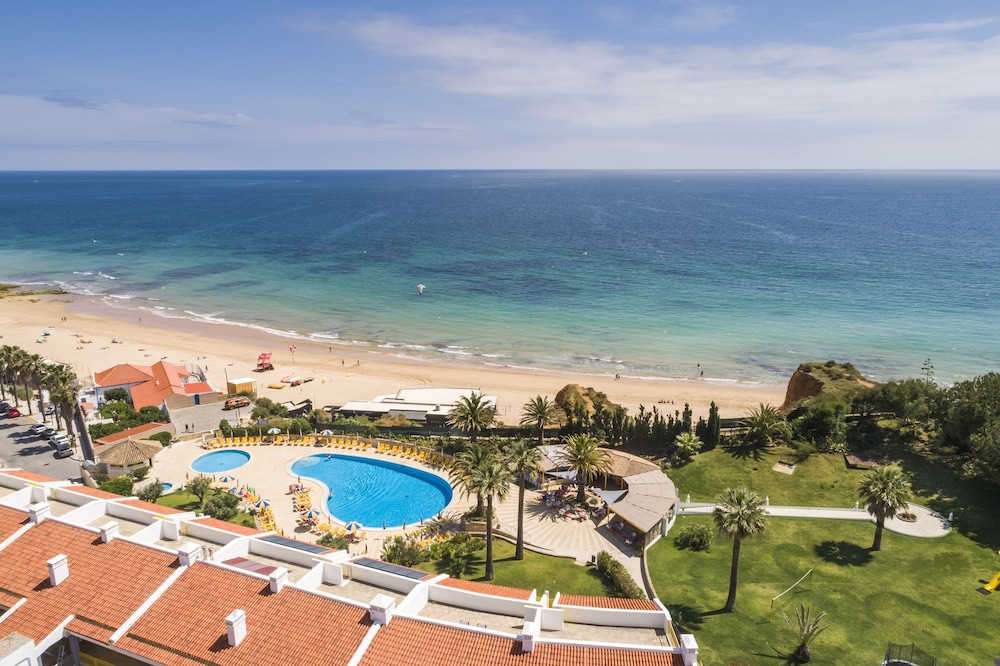 Jardim do Vau — Beach in Portimão, Faro