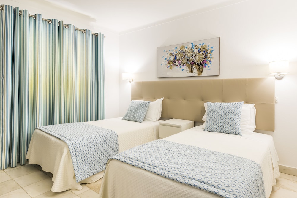 Jardim do Vau — Hotel rooms in Portimão, Faro