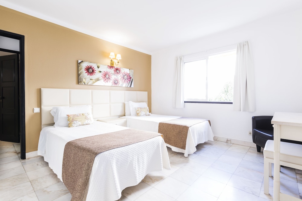 Jardim do Vau — Hotel rooms in Portimão, Faro