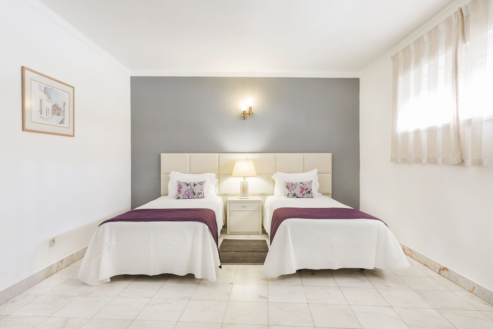 Jardim do Vau — Hotel rooms in Portimão, Faro