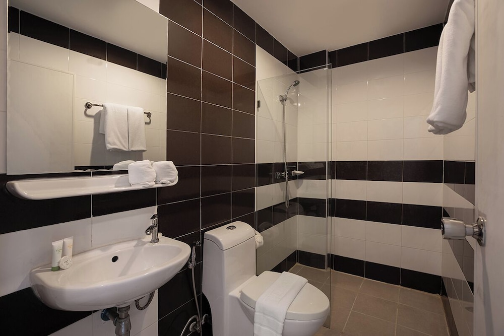 iCheck inn Chill Patong — Hotel rooms in Patong Beach, Phuket Province