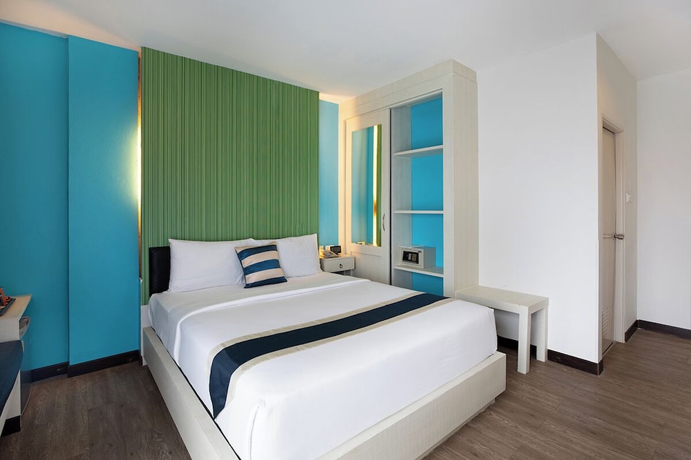 iCheck inn Chill Patong — Hotel rooms in Patong Beach, Phuket Province