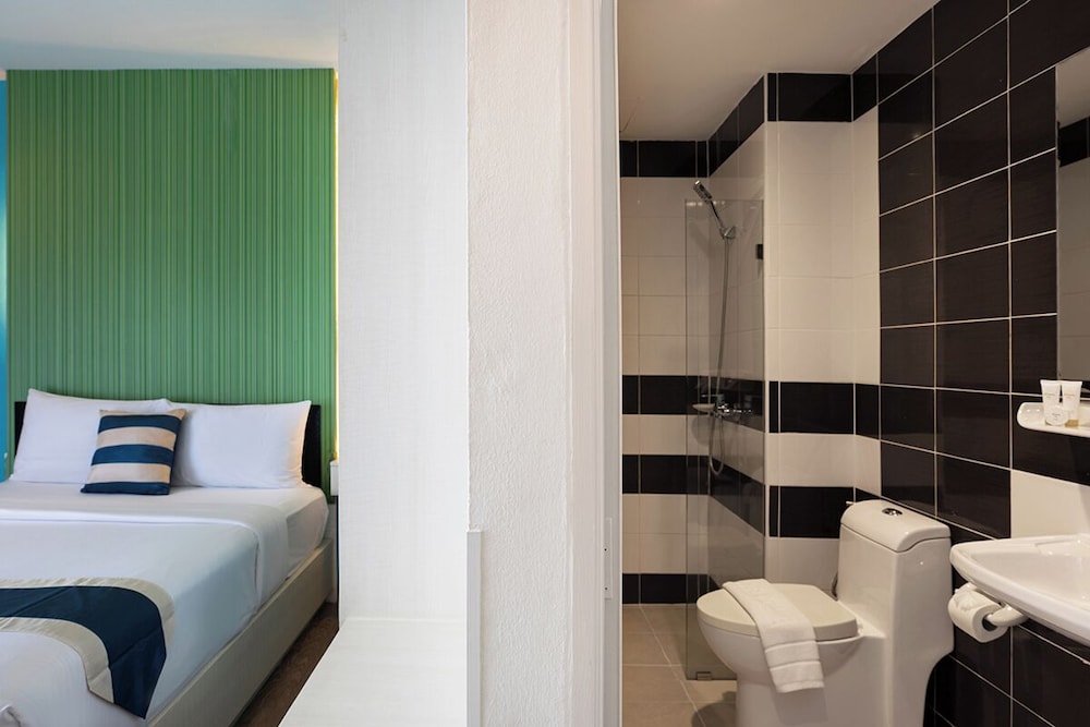 iCheck inn Chill Patong — Hotel rooms in Patong Beach, Phuket Province