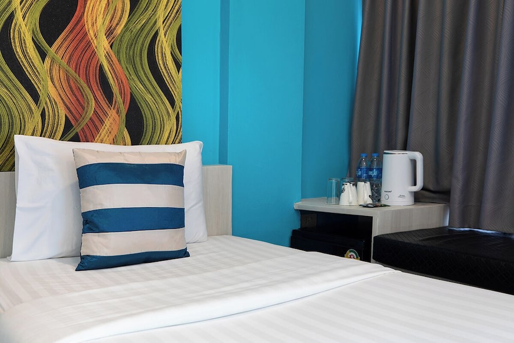 iCheck inn Chill Patong — Hotel rooms in Patong Beach, Phuket Province