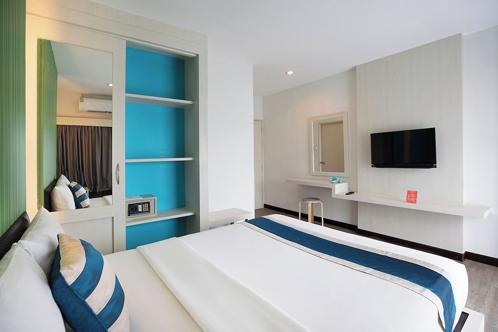 iCheck inn Chill Patong — Hotel rooms in Patong Beach, Phuket Province