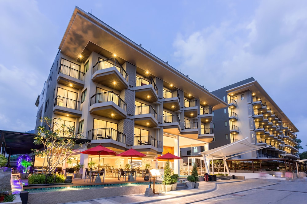 The Charm Resort Phuket — Hotel building in Patong Beach, Phuket Province