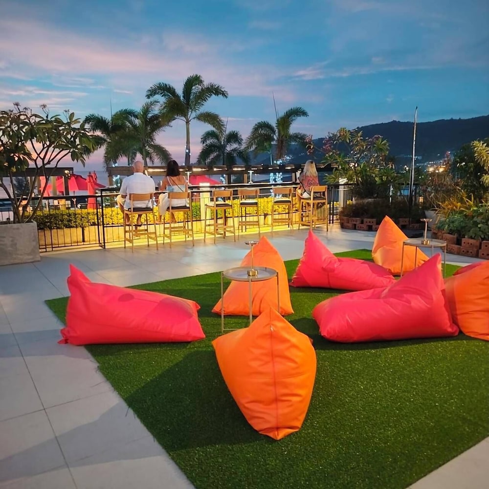 The Charm Resort Phuket — Restaurant & bars in Patong Beach, Phuket Province