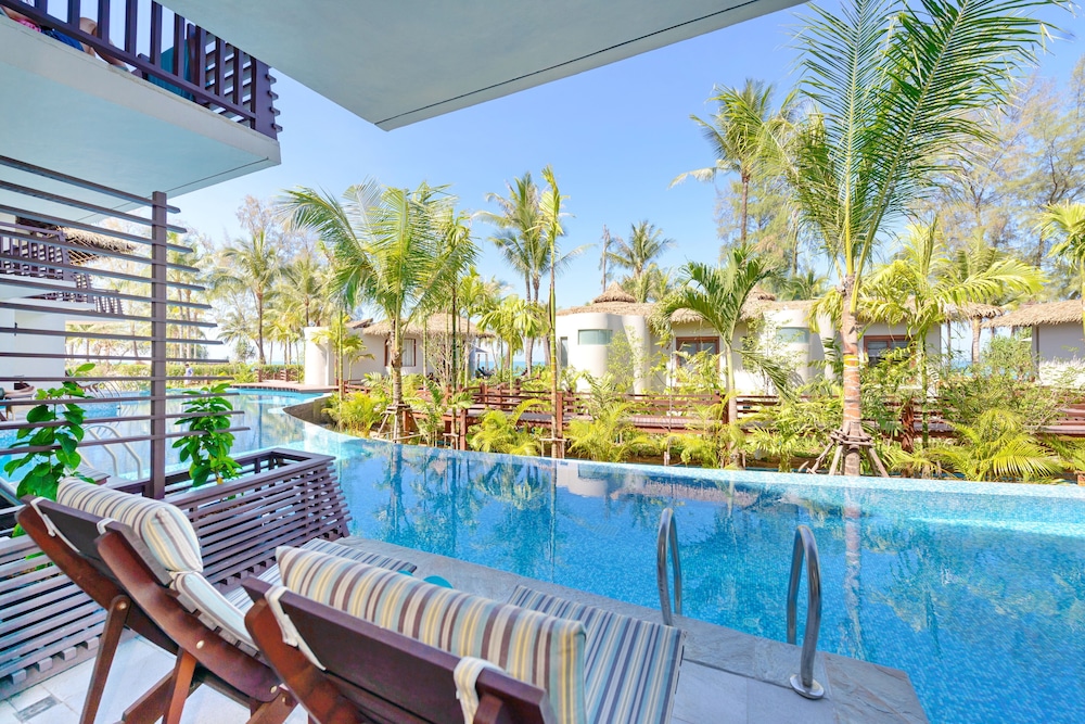 The Haven Khao Lak — Swimming pool in Khuekkhak, Phang Nga