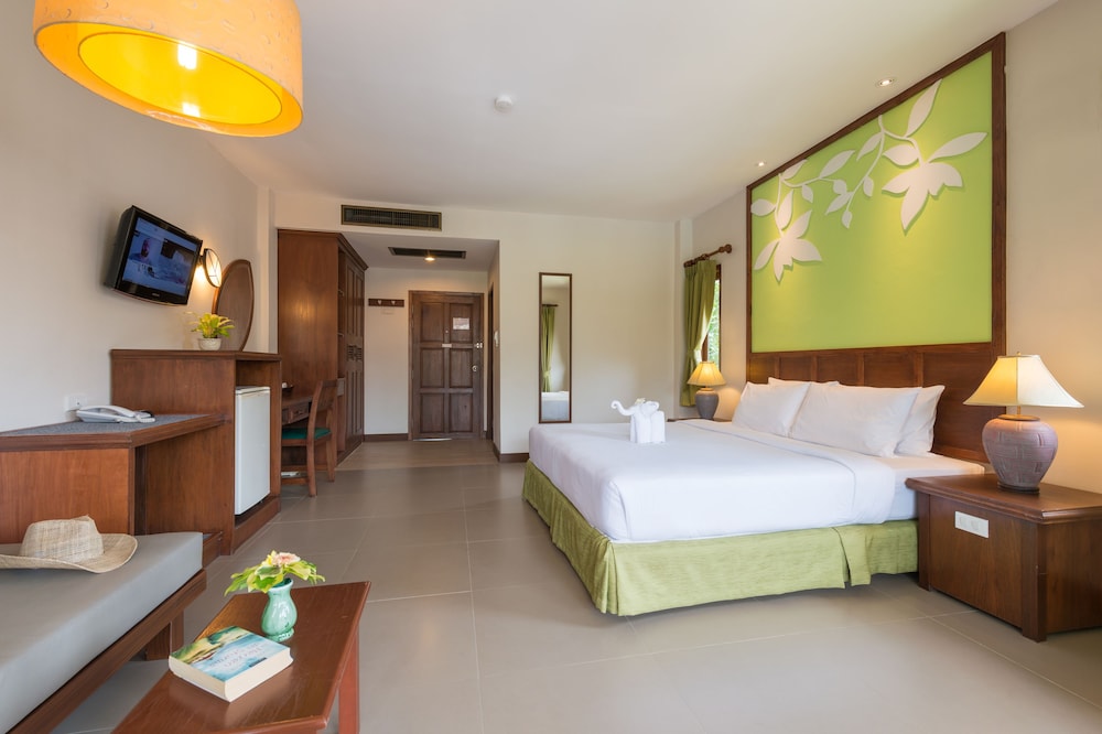 The Leaf Oceanside by Katathani — Hotel rooms in Khao Lak, Phang Nga