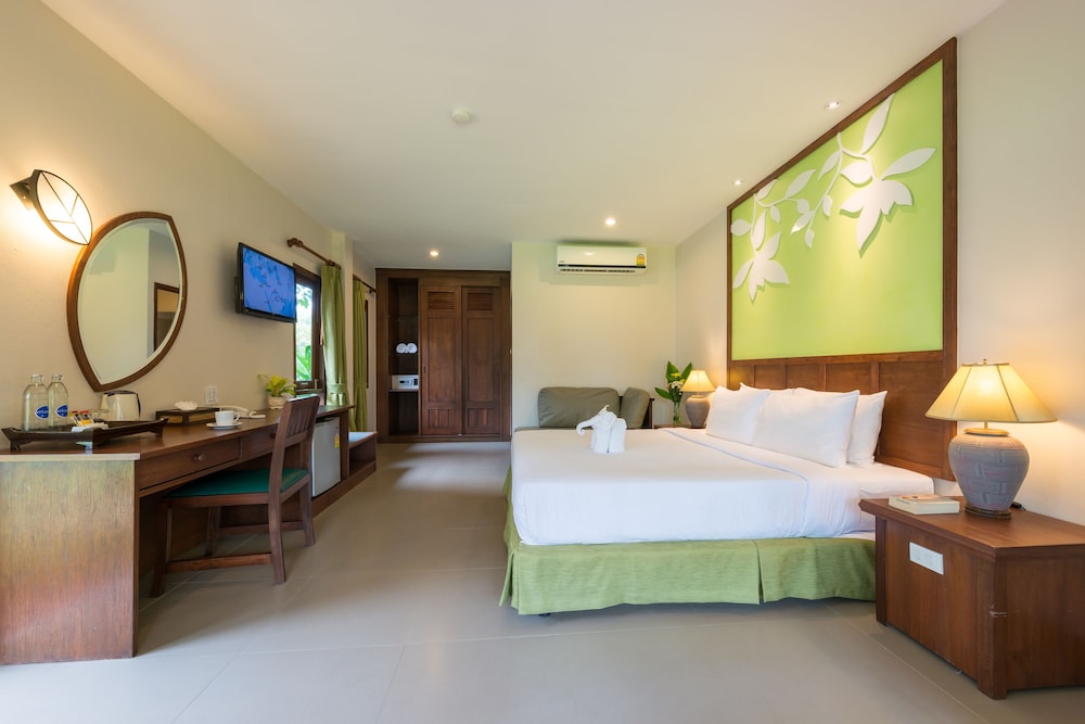 The Leaf Oceanside by Katathani — Hotel rooms in Khao Lak, Phang Nga