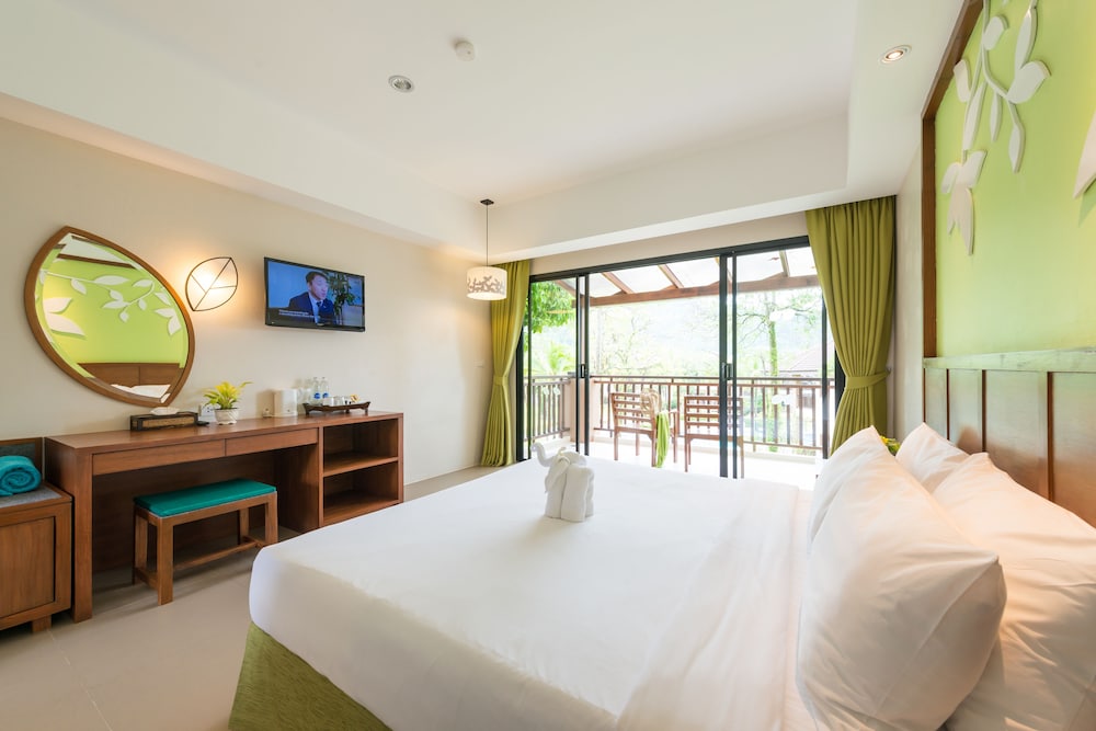 The Leaf Oceanside by Katathani — Hotel rooms in Khao Lak, Phang Nga