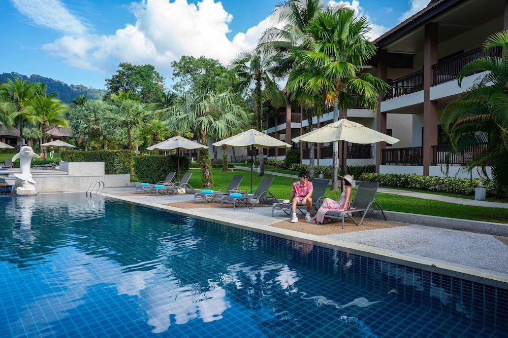 The Leaf Oceanside by Katathani — Swimming pool in Khao Lak, Phang Nga