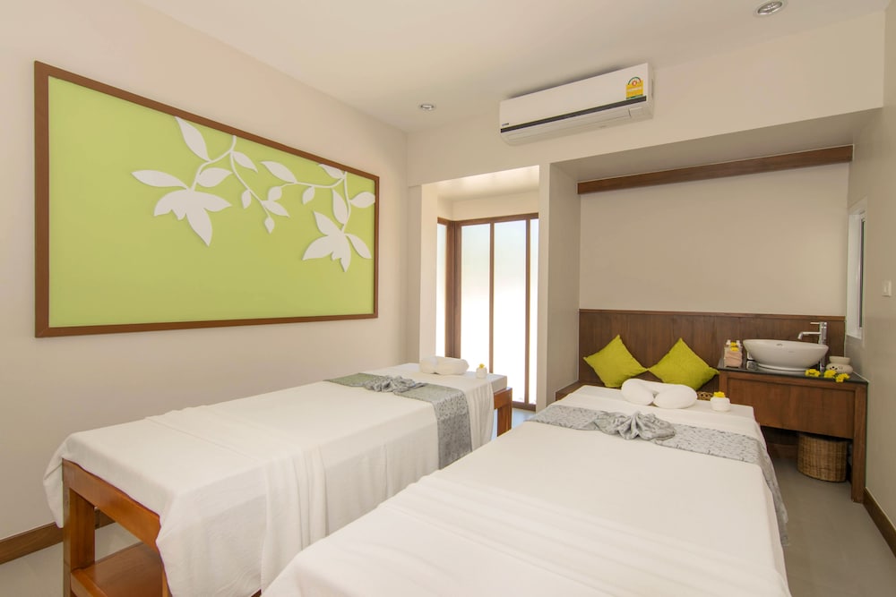The Leaf Oceanside by Katathani — Hotel rooms in Khao Lak, Phang Nga