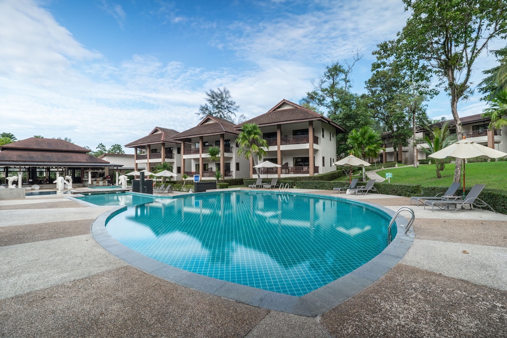 The Leaf Oceanside by Katathani — Swimming pool in Khao Lak, Phang Nga