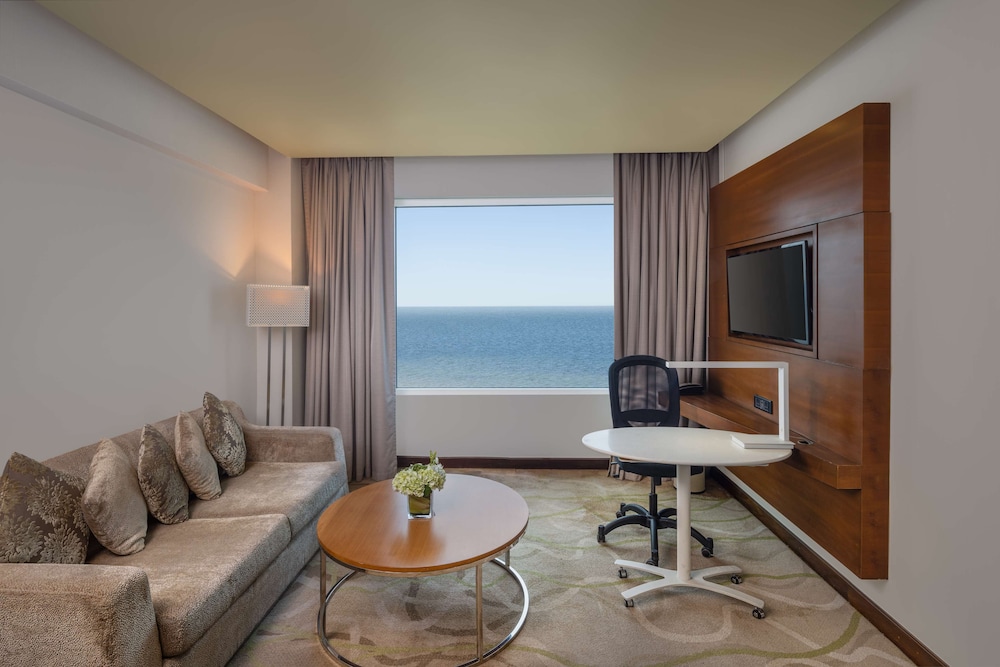 Radisson Hotel Colombo — Hotel rooms in Colombo, Western Province