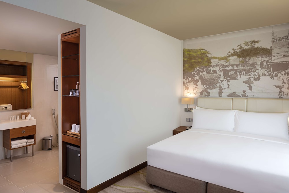 Radisson Hotel Colombo — Hotel rooms in Colombo, Western Province