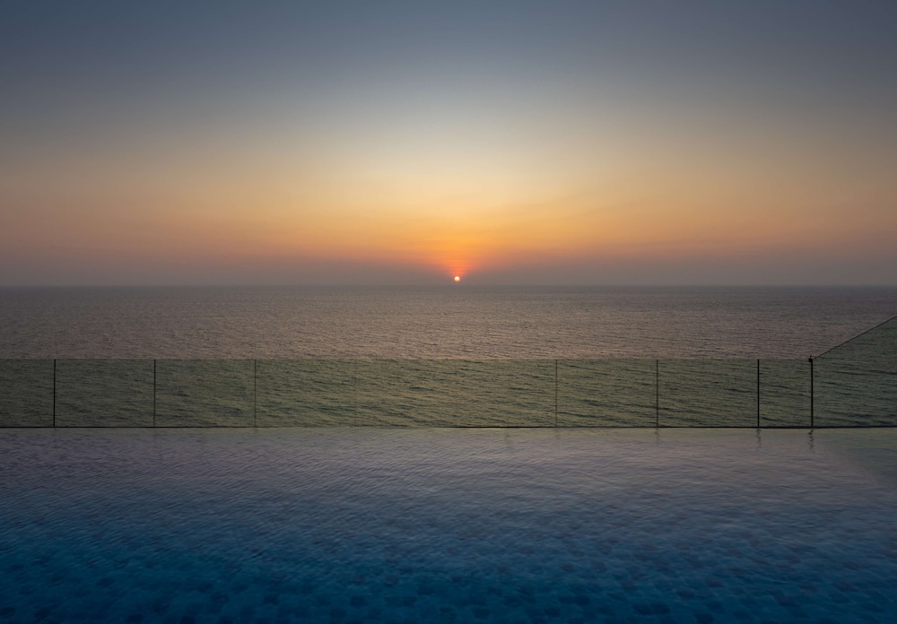 Radisson Hotel Colombo — Swimming pool in Colombo, Western Province