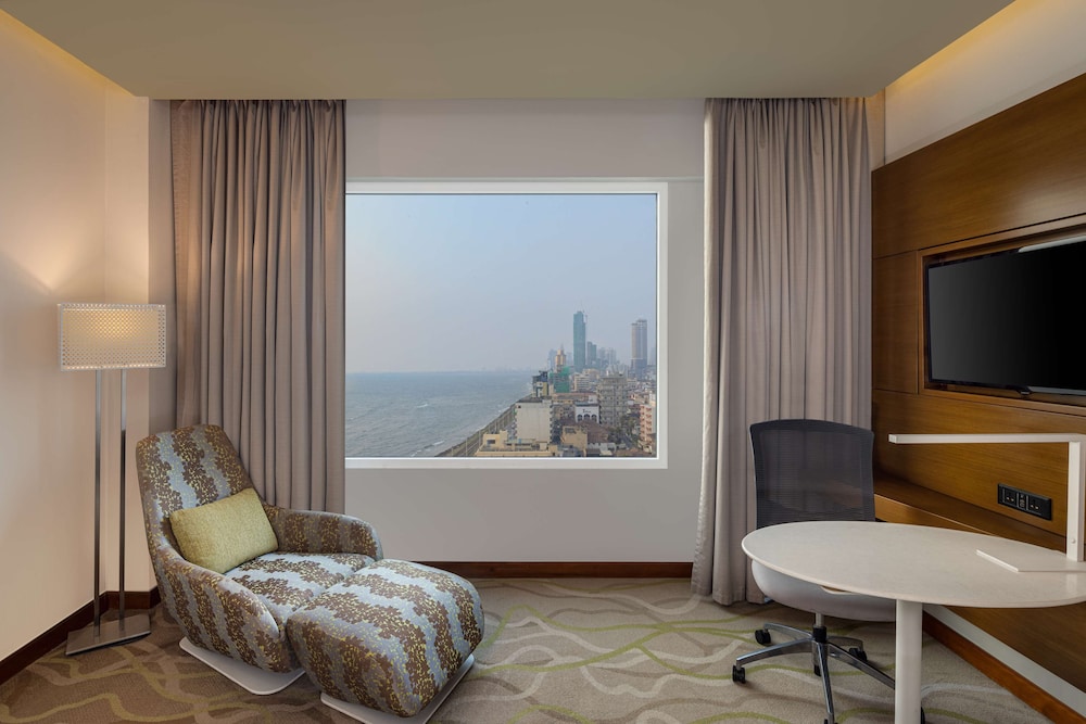 Radisson Hotel Colombo — Hotel rooms in Colombo, Western Province