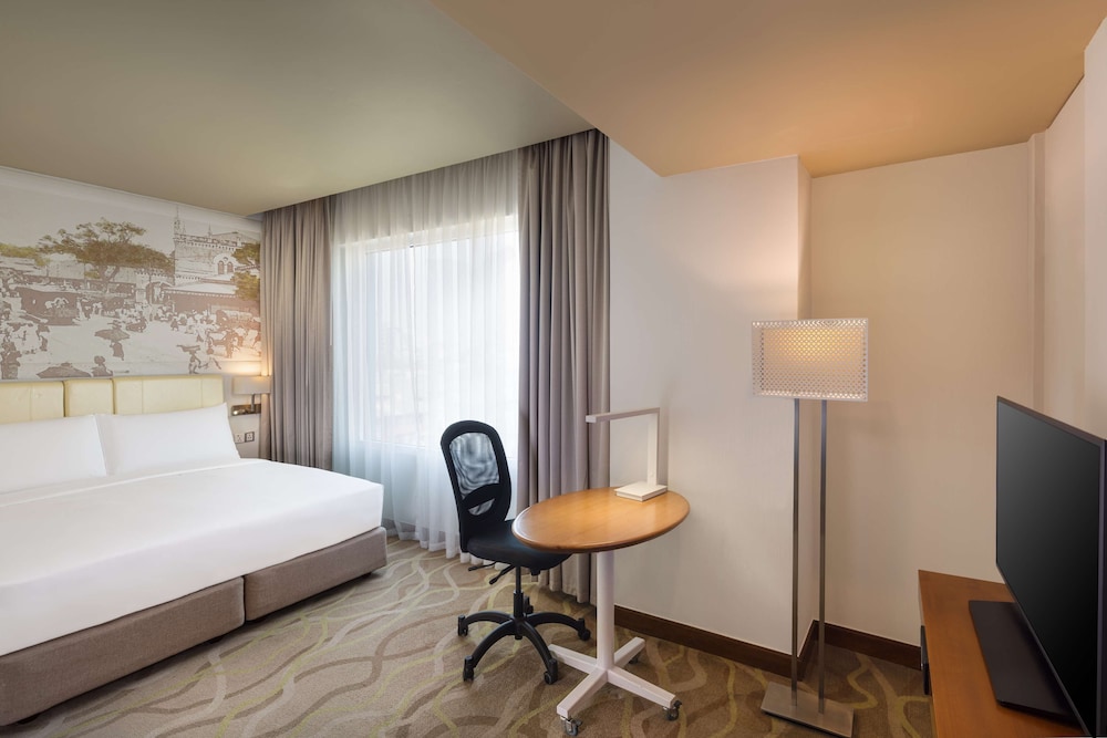 Radisson Hotel Colombo — Hotel rooms in Colombo, Western Province