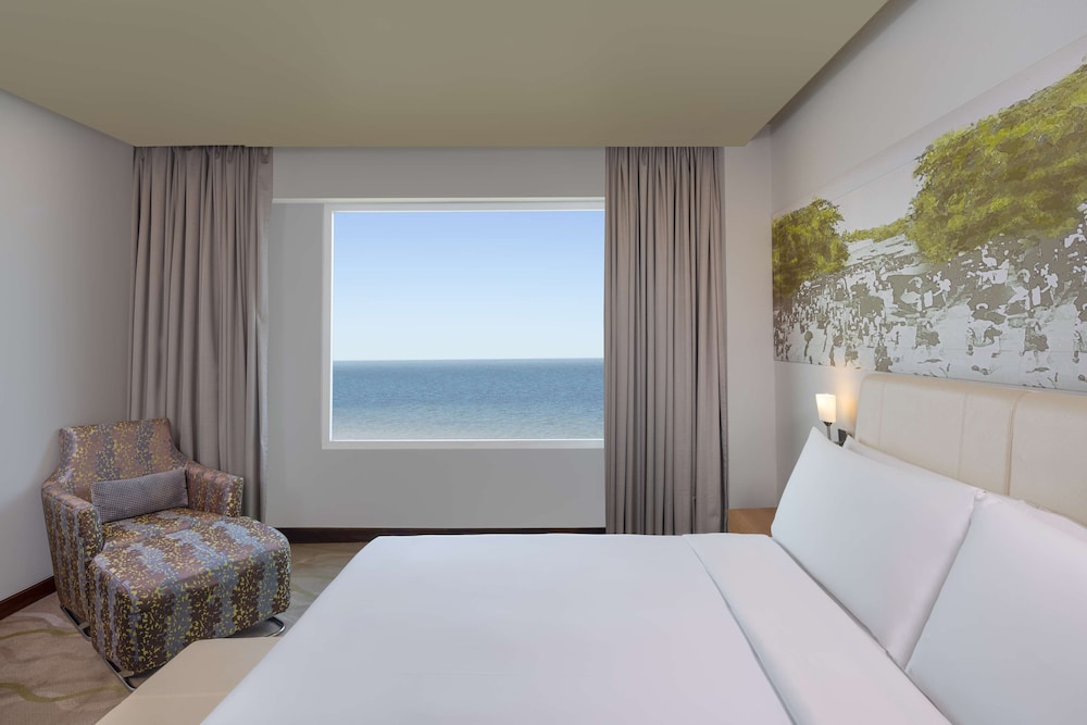 Radisson Hotel Colombo — Hotel rooms in Colombo, Western Province