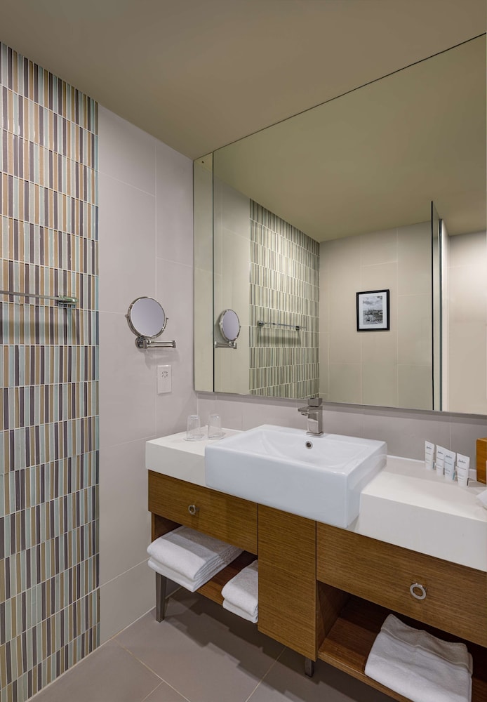 Radisson Hotel Colombo — Hotel rooms in Colombo, Western Province