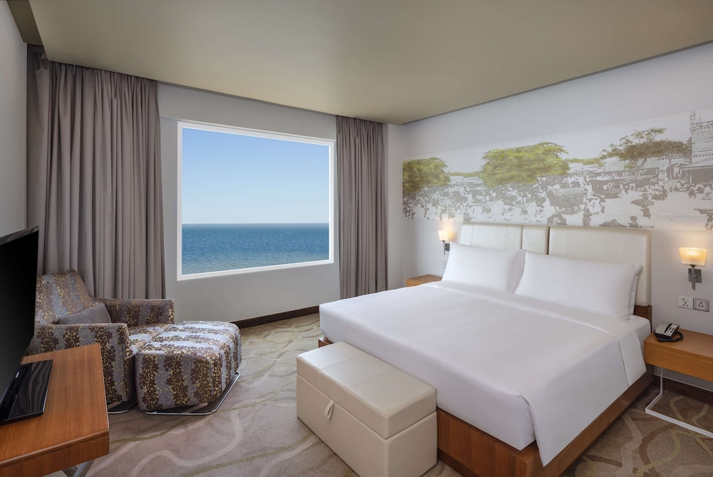Radisson Hotel Colombo — Hotel rooms in Colombo, Western Province