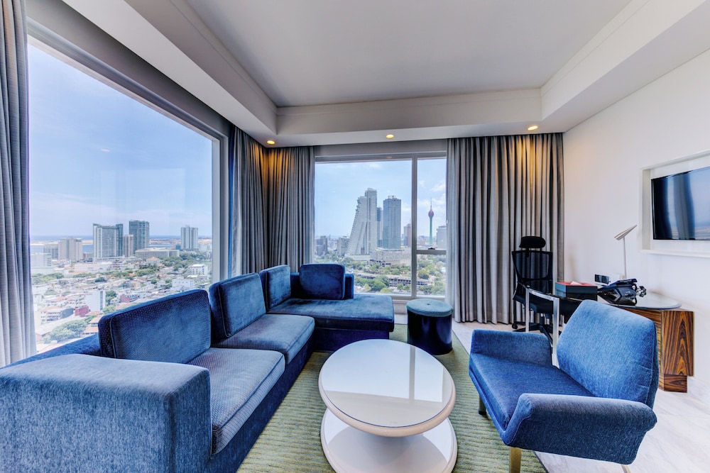 Cinnamon Red Colombo — Hotel rooms in Colombo, Western Province