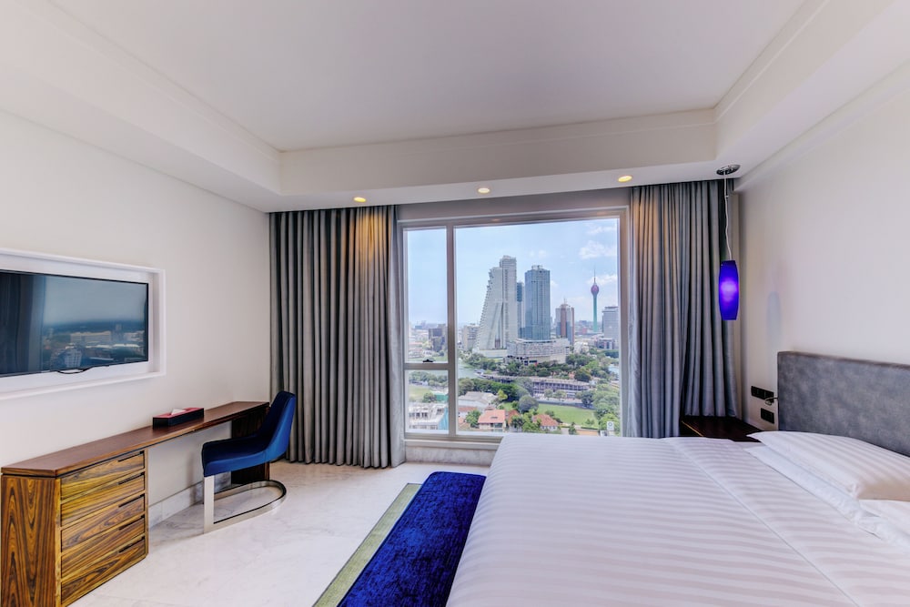 Cinnamon Red Colombo — Hotel rooms in Colombo, Western Province