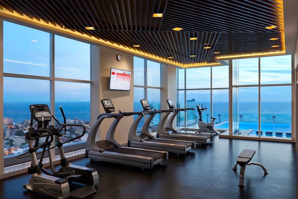 Cinnamon Red Colombo — Sports & recreation in Colombo, Western Province