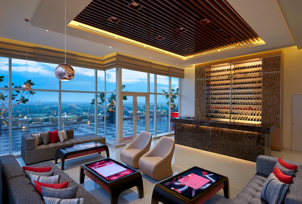 Cinnamon Red Colombo — Hotel rooms in Colombo, Western Province