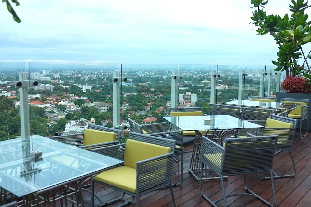 Cinnamon Red Colombo — Restaurant & bars in Colombo, Western Province