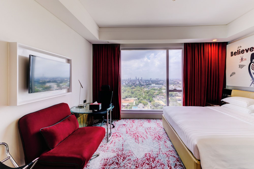 Cinnamon Red Colombo — Hotel rooms in Colombo, Western Province
