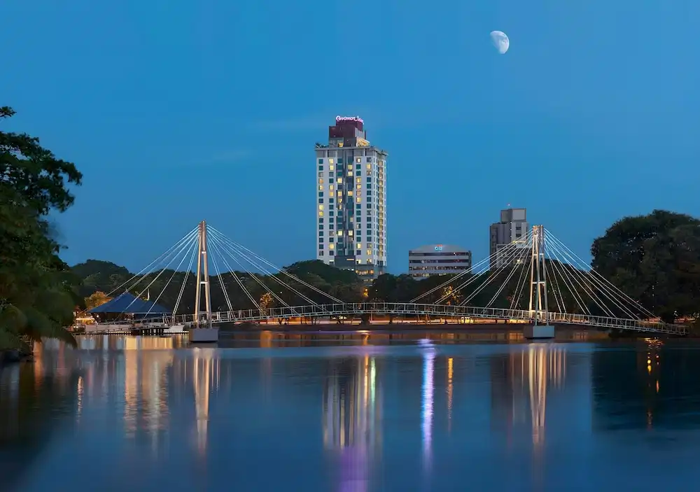 Cinnamon Red Colombo — Attractions in the area in Colombo, Western Province