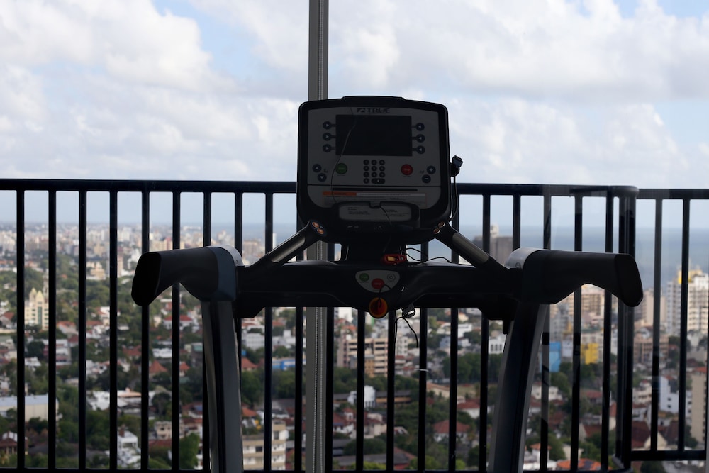 Cinnamon Red Colombo — Sports & recreation in Colombo, Western Province