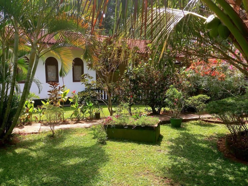 Leijay Garden Retreat — Hotel building in Galle, Southern Province