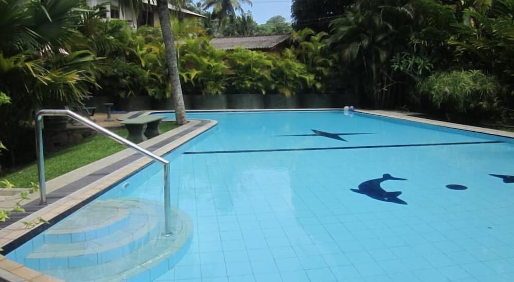 Leijay Garden Retreat — Swimming pool in Galle, Southern Province