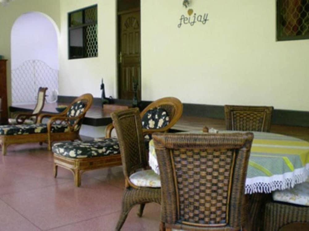 Leijay Garden Retreat — Restaurant & bars in Galle, Southern Province