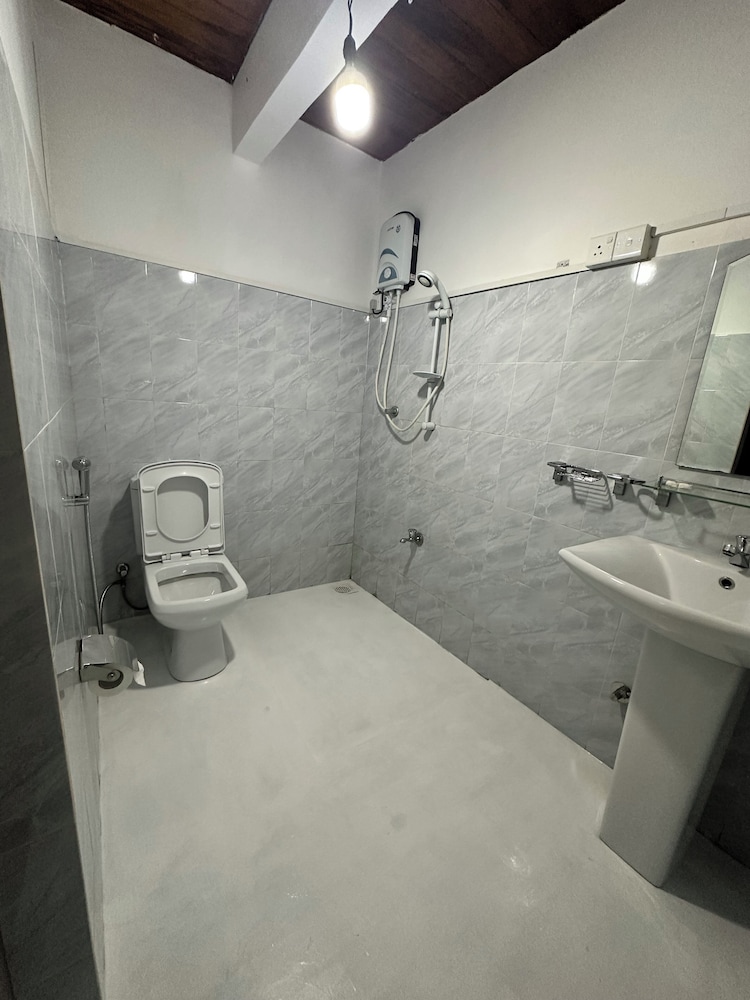 Leijay Garden Retreat — Hotel rooms in Galle, Southern Province
