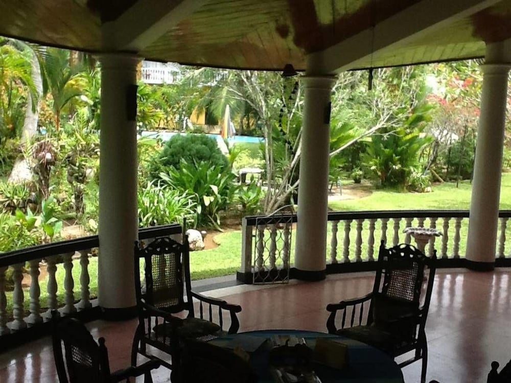 Leijay Garden Retreat — Swimming pool in Galle, Southern Province