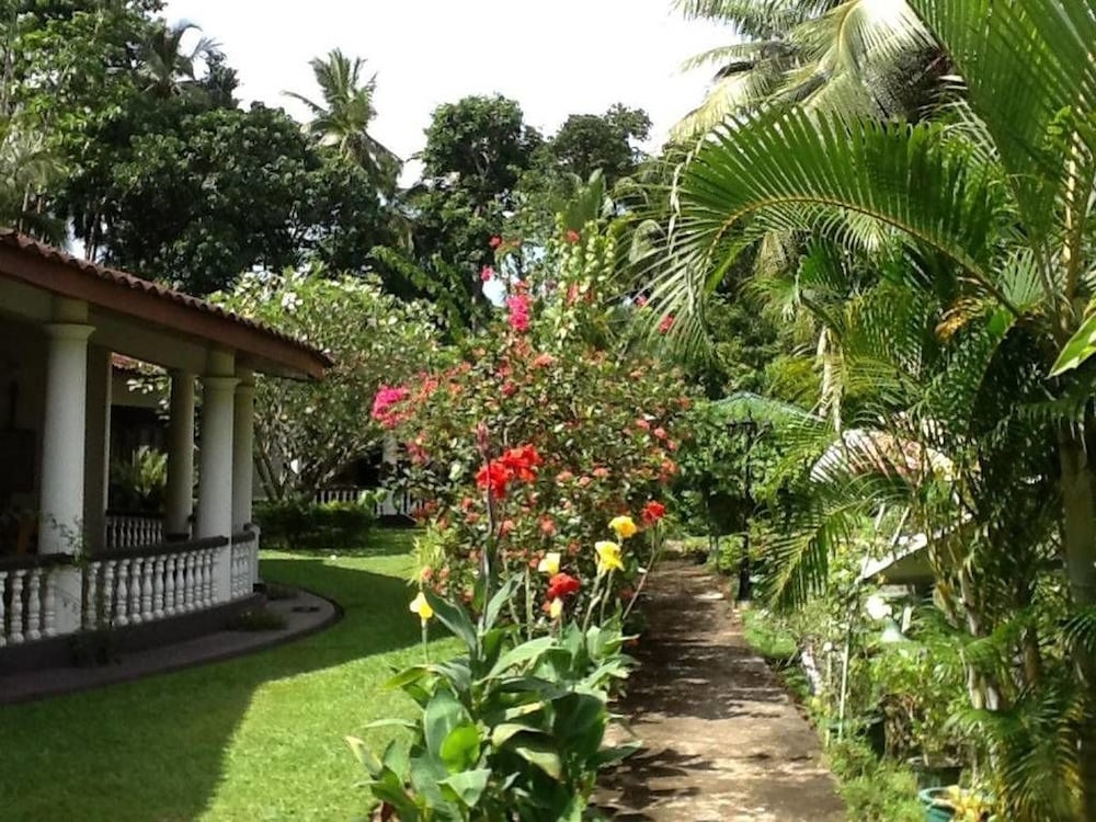 Leijay Garden Retreat — Hotel building in Galle, Southern Province