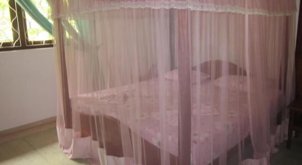 Leijay Garden Retreat — Hotel rooms in Galle, Southern Province