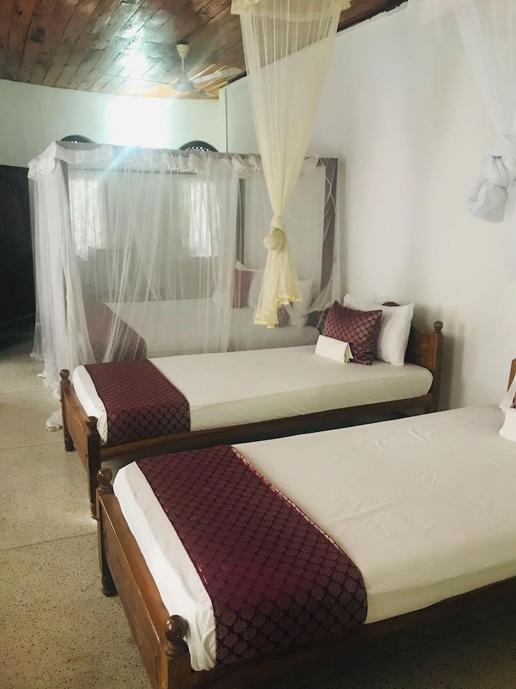 Leijay Garden Retreat — Hotel rooms in Galle, Southern Province