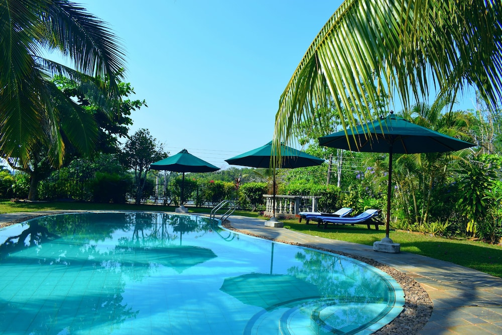 Asian Jewel Boutique Hotel — Main photo in Hikkaduwa, Southern Province