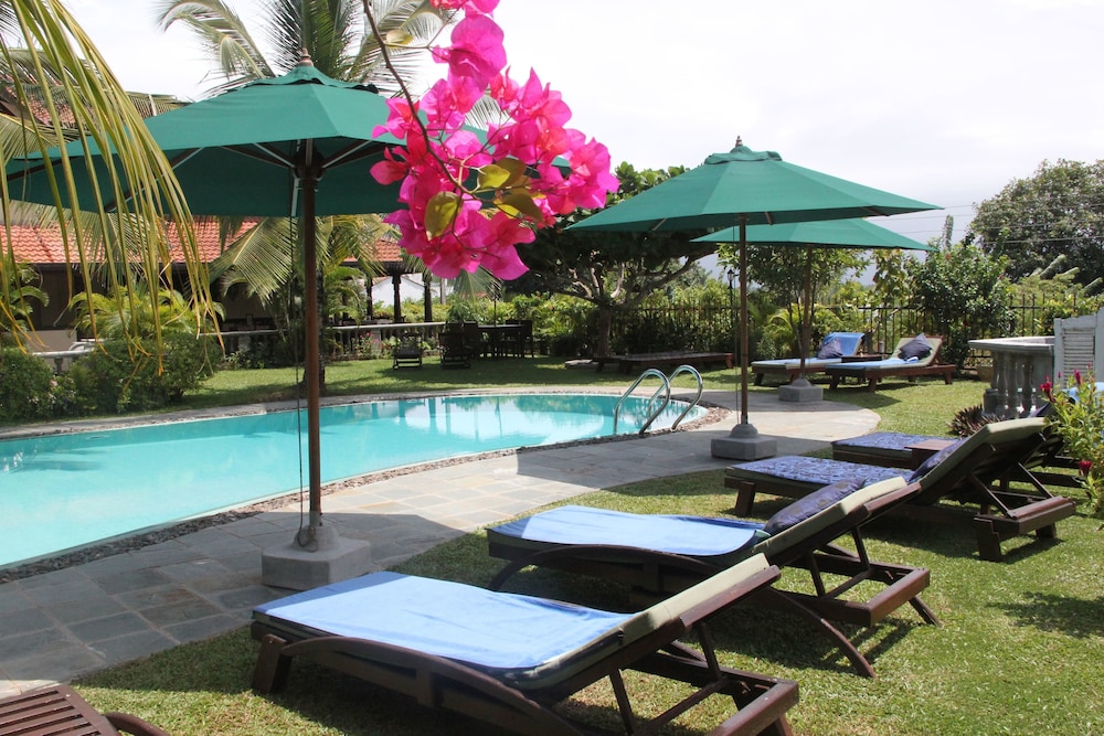 Asian Jewel Boutique Hotel — Swimming pool in Hikkaduwa, Southern Province